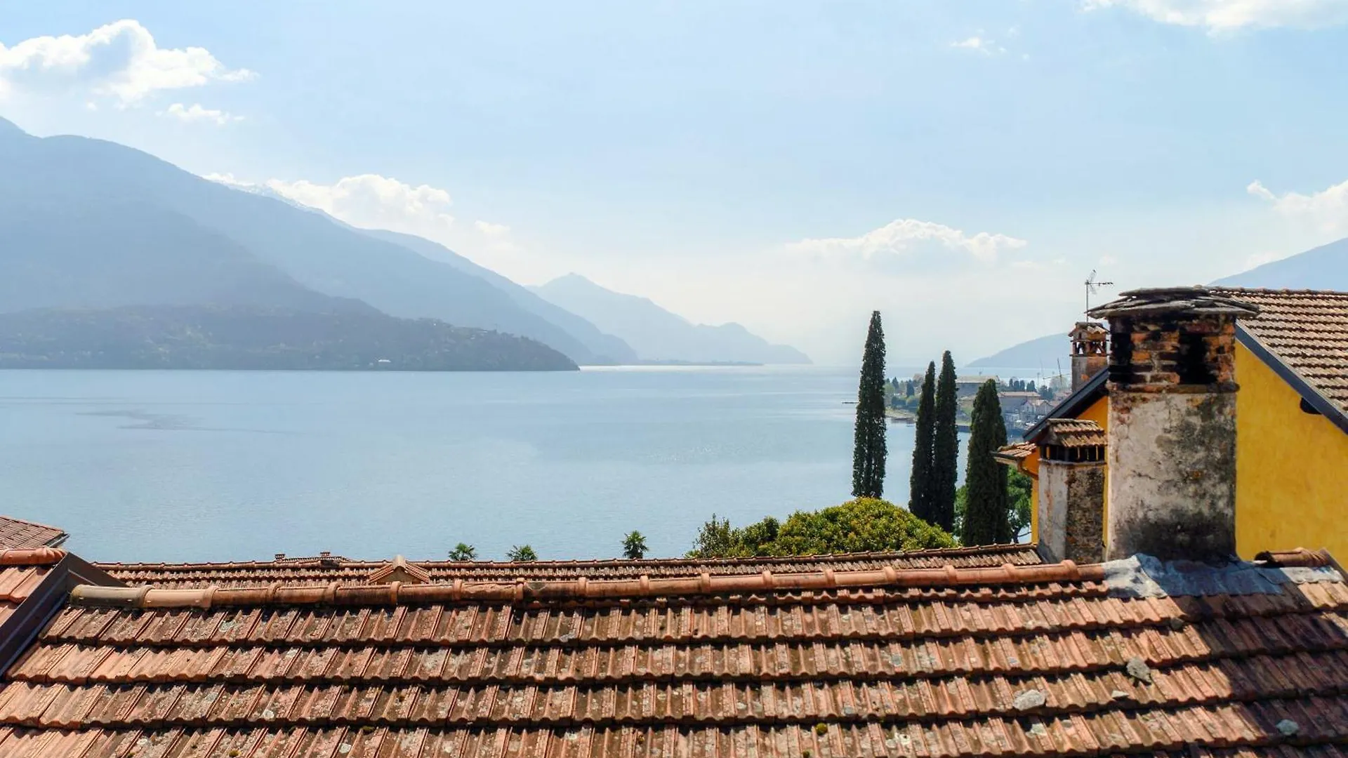 Riflessi Sul Lago By Quokka 360 - Historic Apartment With Lake View Gravedona Italië